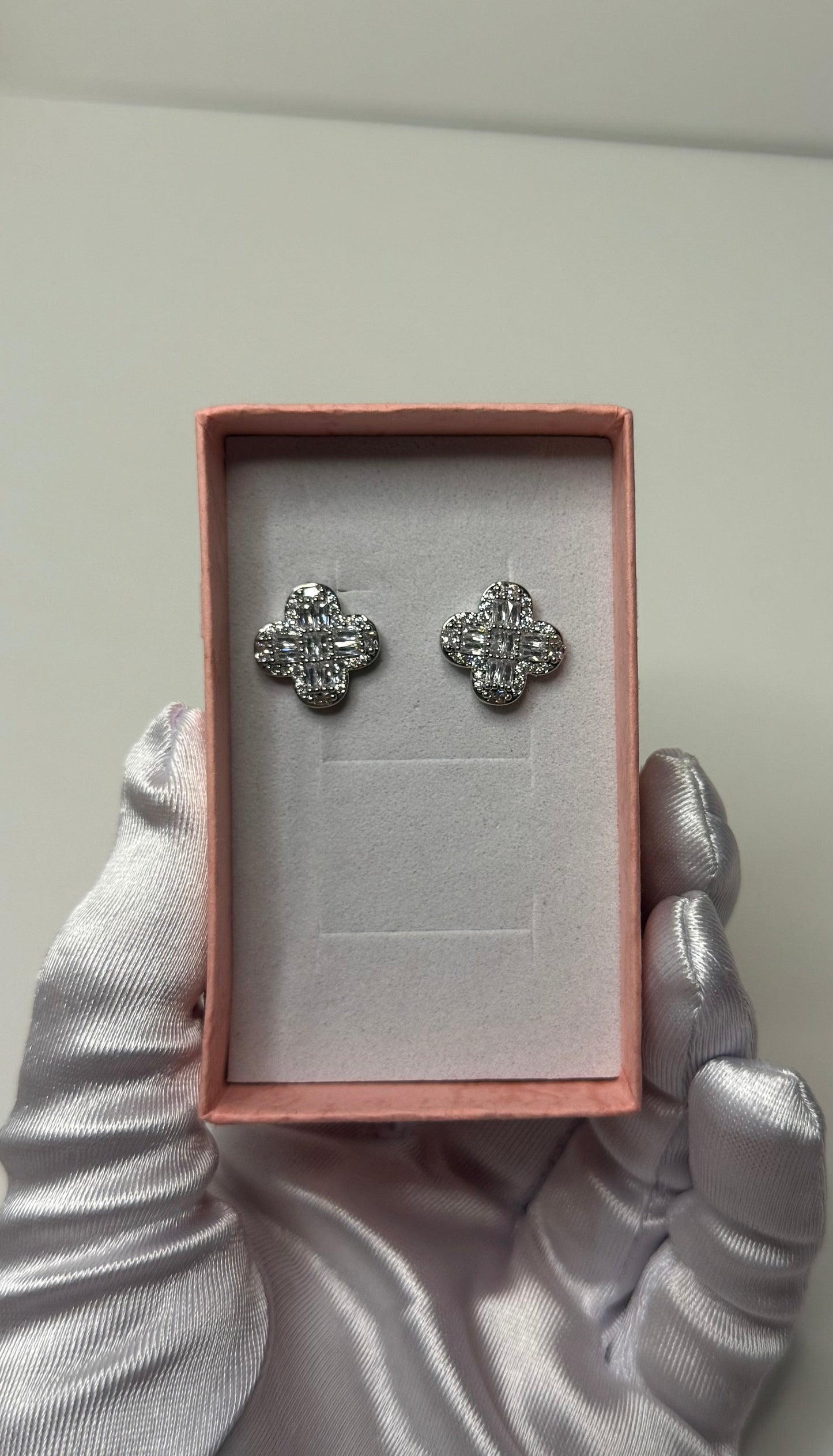 Silver Clover Earrings