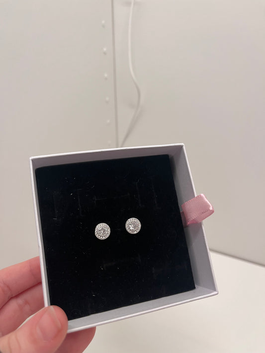 Angelic Studs