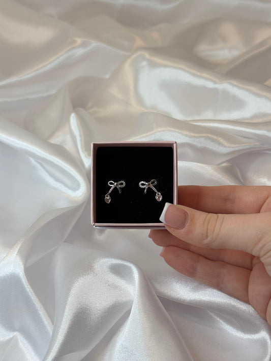 Bowtastic Dangling Earrings